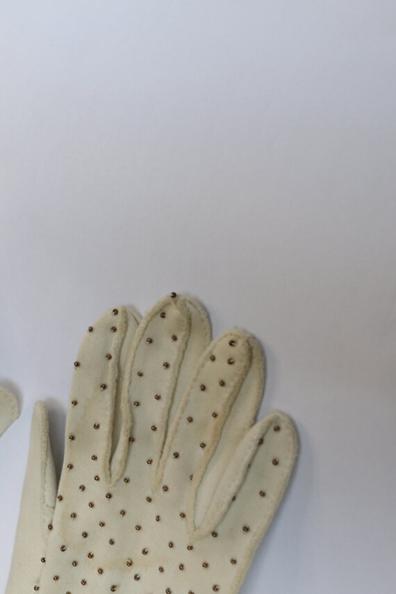 Vintage Cream Gloves with Gold Beading Vintage Dr… - image 4