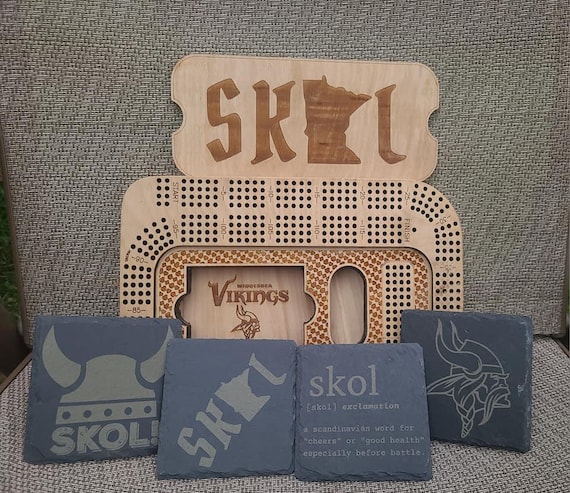 Minnesota Vikings Cribbage Board & Coaster Set