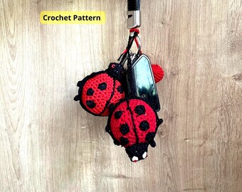 Wzór na szydełkową mini biedronkę amigurumi w formacie PDF, uroczy brelok, przyjazny dla początkujących, akcesorium do kluczyków samochodowych, wersja cyfrowa do pobrania, szydełkowanie bez szycia