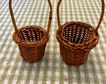 Darice Miniature baskets  2 inch 2pcs Fern Baskets, Miniature decor 2827-15 vintage