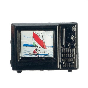 T V Dollhouse Miniature Accessories Television b1479