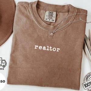 Camiseta de agente inmobiliario Comfort Colors®, camiseta de agente inmobiliario, regalo para agentes inmobiliarios, camiseta unisex minimalista de agente inmobiliario para hombre y mujer