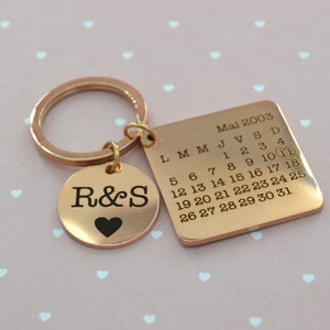 calendar keychain | stainless steel | Date of meeting, marriage | personalized couple gift