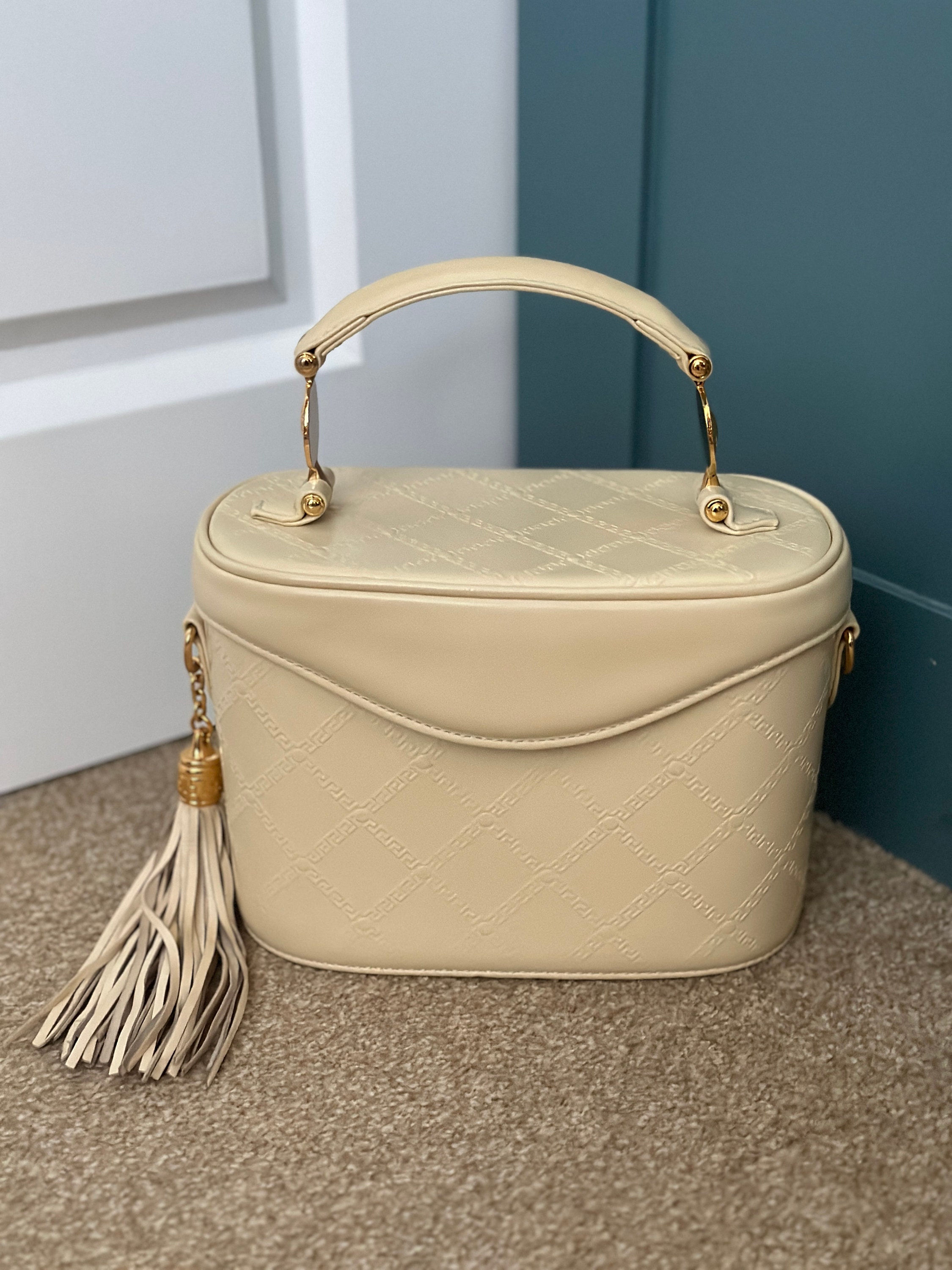 Chanel Knock On Wood Vanity Case Bag