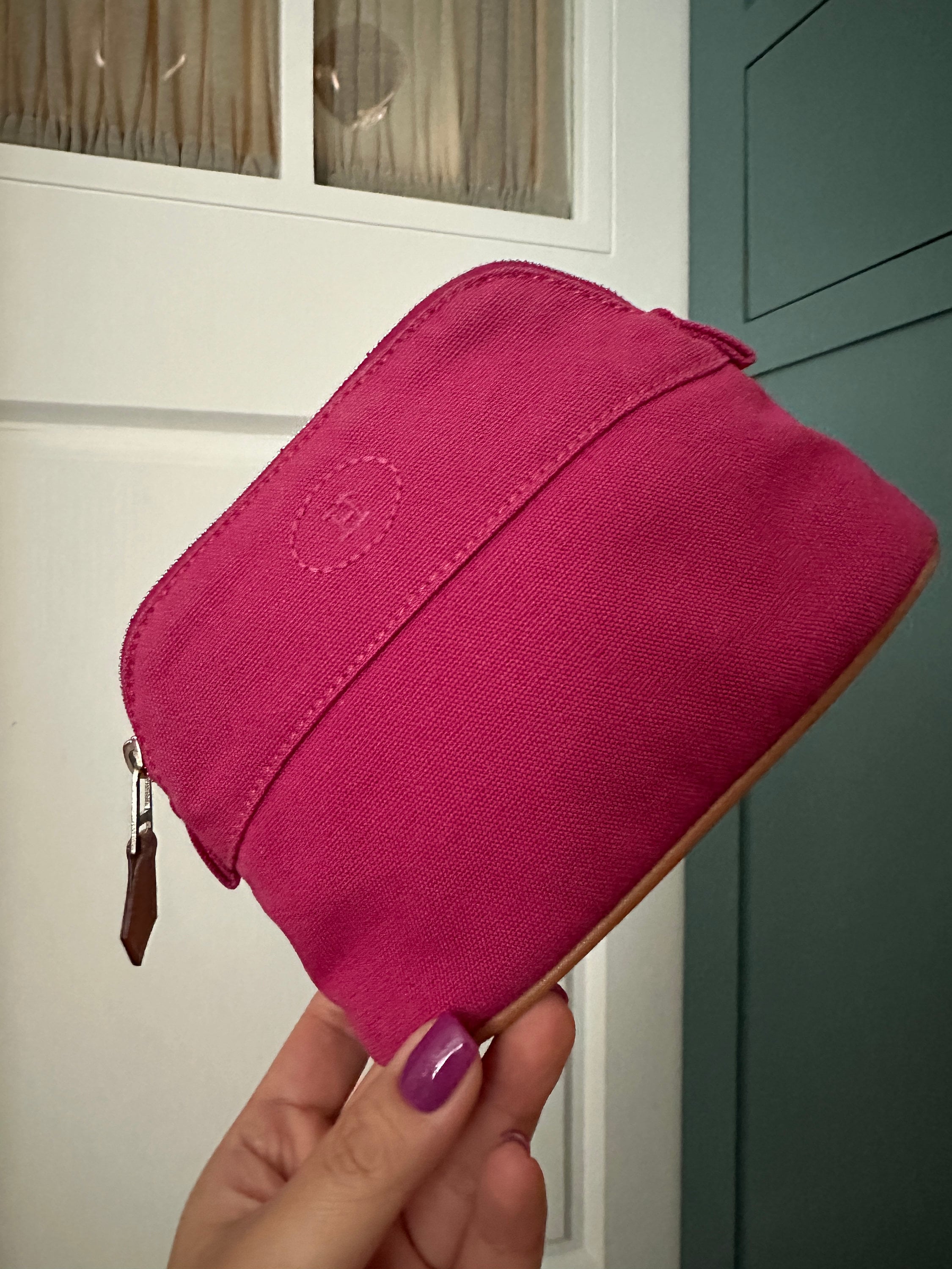 Hermes cosmetic deals bag