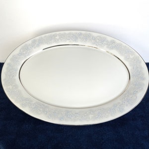 16 in Med Serving Platter Lenox Oxford Bone China delicate Twilight Dell Pattern