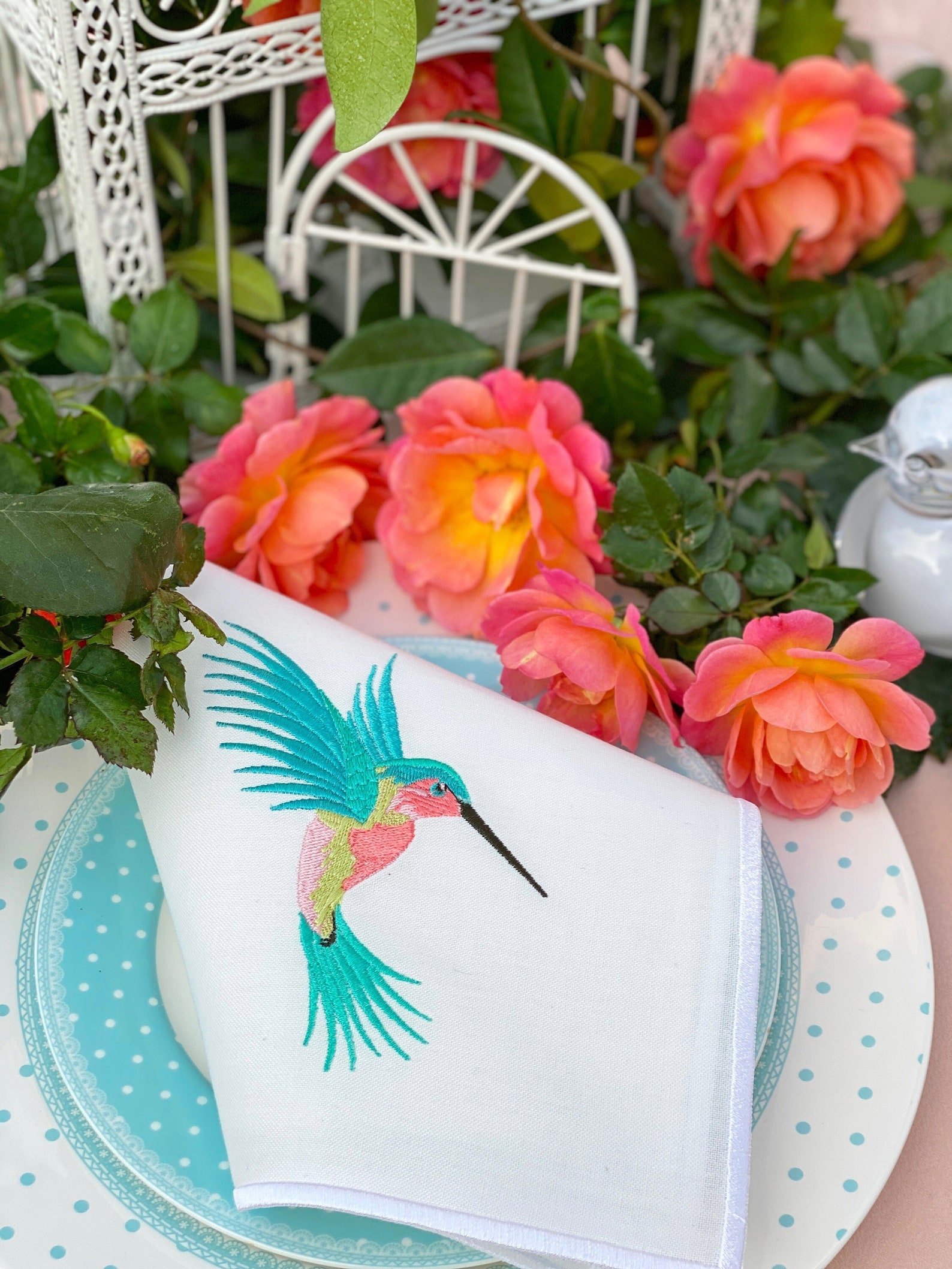 Stunning Hummingbird Embroidered Linen Napkins& Placemat, Linen Napkins ...