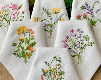 Embroidered Wildflower Napkins | Easter Decor | botanical embroidery | backyard wedding | housewarming | gift set | wildfower party napkins