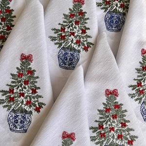 Embroidered Chinoiserie Christmas Tree Linen Napkins - Perfect Housewarming & Christmas Gift for Festive Dinner Decor - Christmas napkins