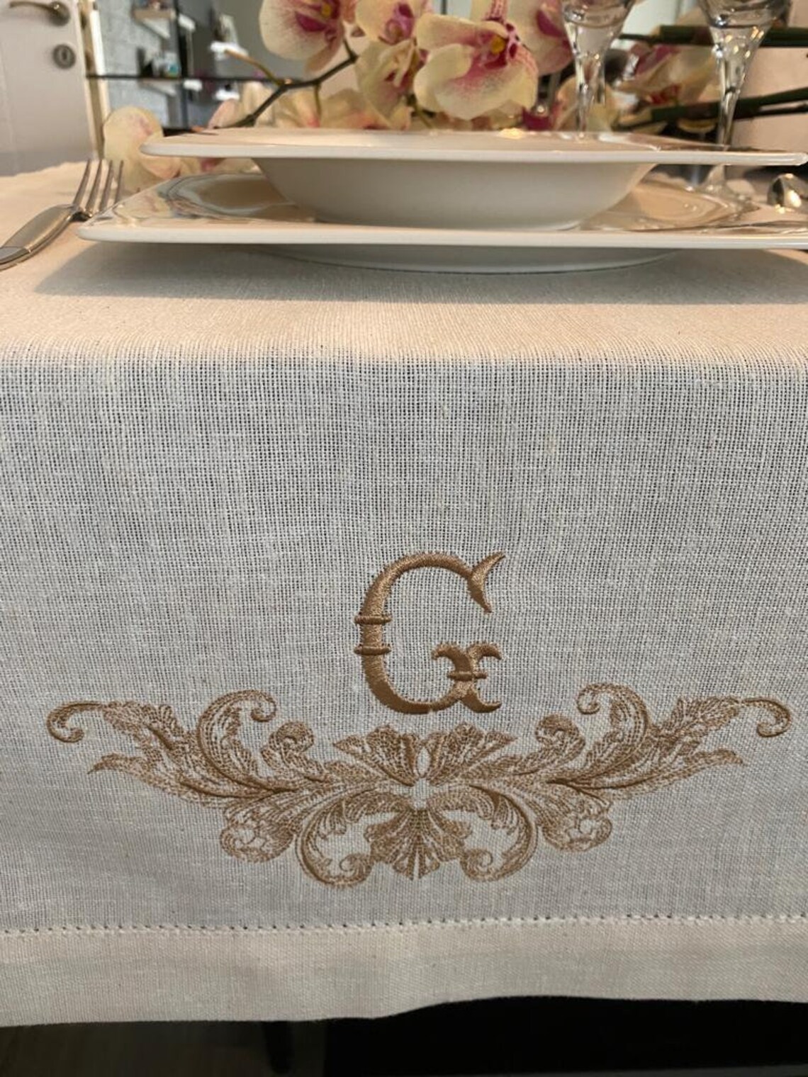 Table Monogrames Monogrammed Table Runner | Wedding Gift | Linen Table Runner - Etsy