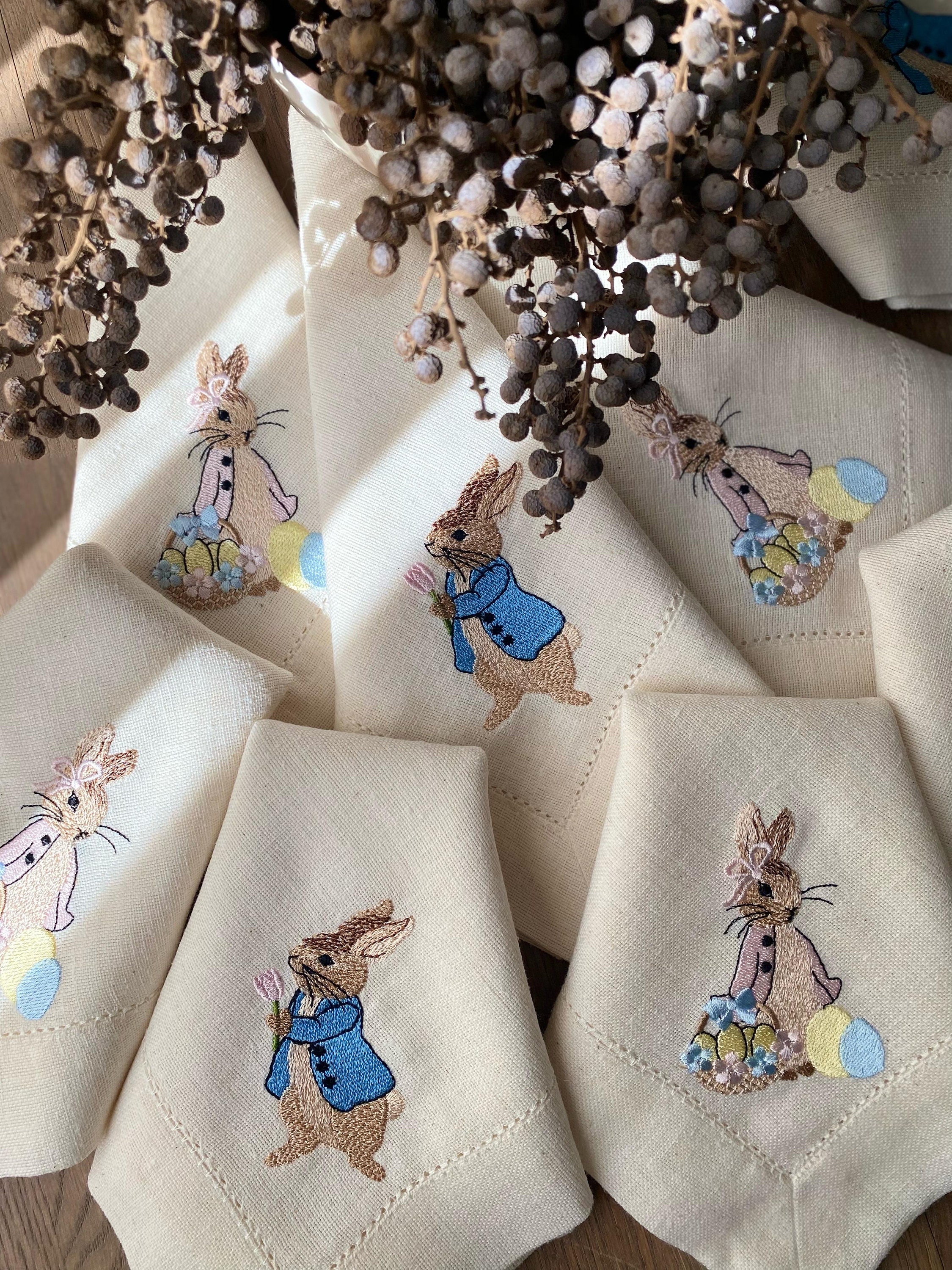 Peter Rabbit Easter Napkins - Embroidered linen napkins -Easter Tablescape- Easter gift - Hostess gift-