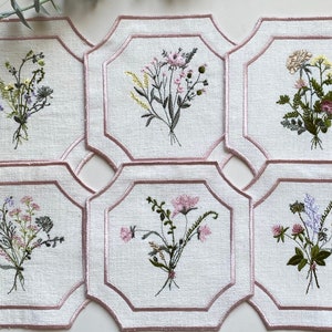 Servilletas de cóctel de lino bordadas con flores silvestres / Perfectas para regalos de boda, Acción de Gracias, Pascua, inauguración de la casa y más
