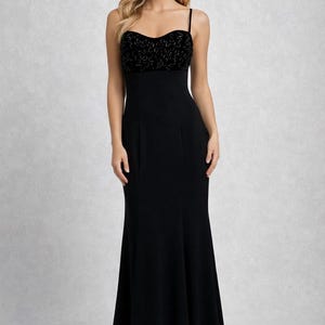 chinese dress ladies Desdemona Hooded Long Sleeve Maxi Dress in Black main image 1