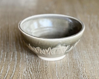 Large Carved Cobblestone Gray Pottery Serving Bowl | Handmade Wheel Thrown Bowl, 9" x 4.25"