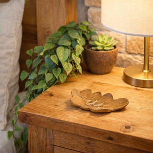 light brown ceramic leaf plate - oak leaflight brown ceramic leaf dish - oak leaf stoneware plate