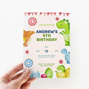 O aniversário do dinossauro convida | Convite do aniversário das crianças | Dino divertido Cartão Comemorativo | Modelo editável para download