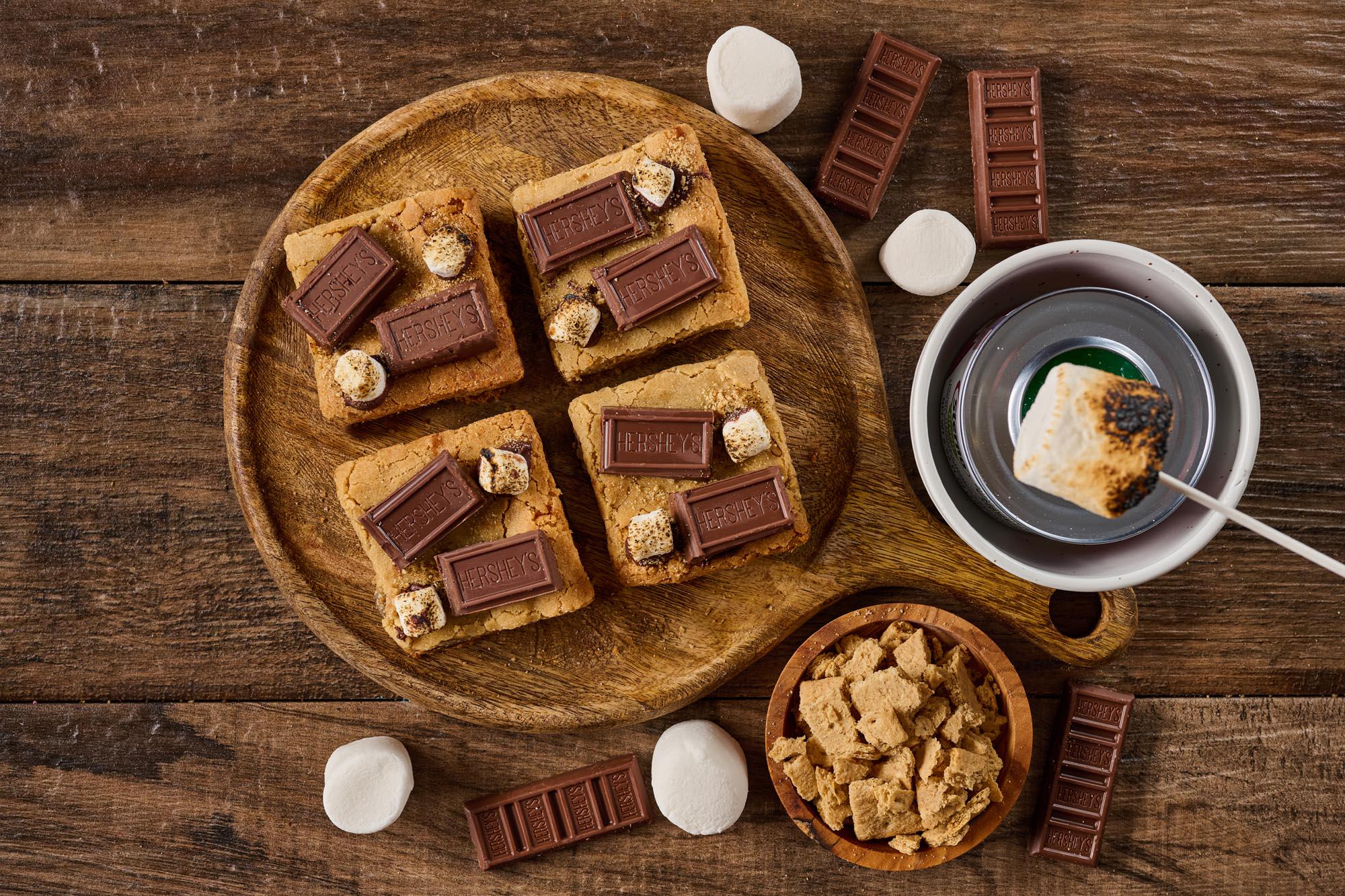 S'moresy, The S'mores Blondie