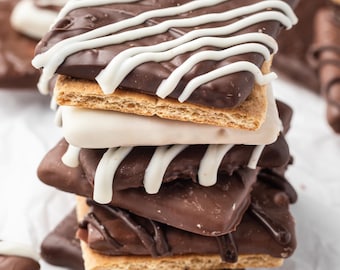 Chocolate Covered Graham Crackers, Best Birthday Gift, Chocolate Lovers, Gourmet Chocolate, Best Sweet Treat of Your Life, Dipped Chocolate