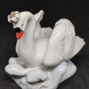 The Swan Princess, Dulevo Porcelain Factory, 1960s.
