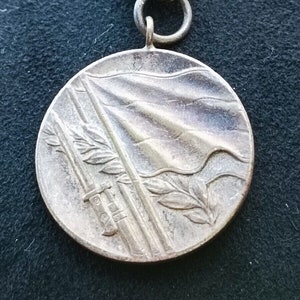 BULGARIA MEDAL of the Bulgarian Patriotic war 1944-45 white metal