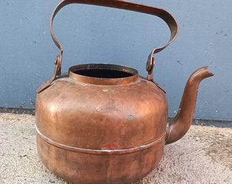 An antique copper teapot from 1948 (MVS-USSR) is a rare find for vintage collec.