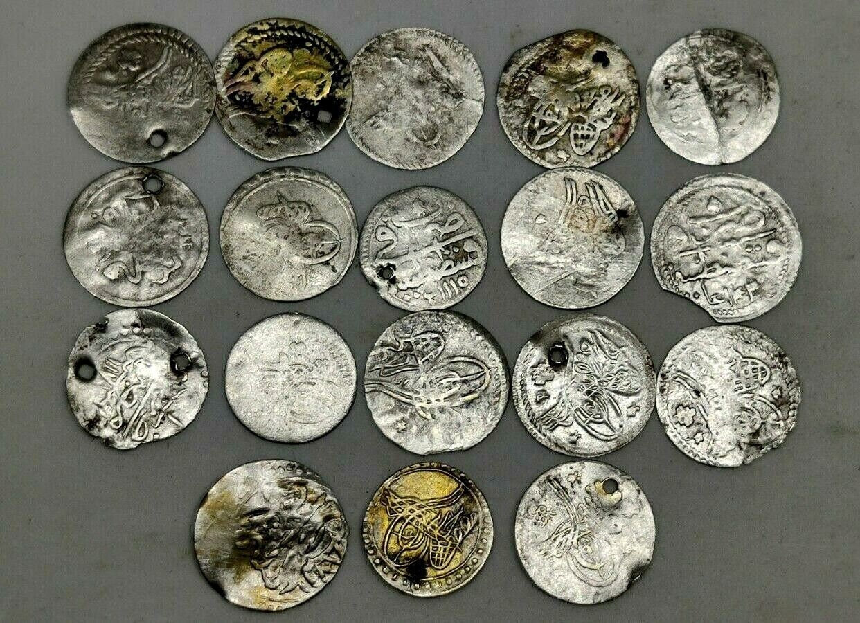 希少な本物のオスマン帝国の銀貨、1703-1730 年、アフメト 3 世のペア