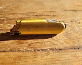 Vintage brass refillable lighter