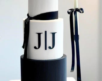 Decoración de tarta de boda con iniciales, letras para tarta