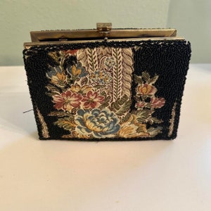 Vintage Earnest Floral Black Beaded Clutch!