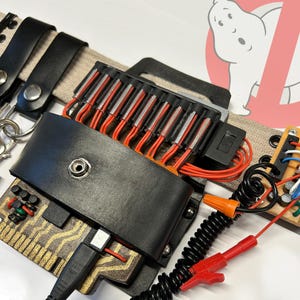 GELUKKIG NIEUWJAAR 'Ghostbusters' stuntriemcircuits en riemfobs!