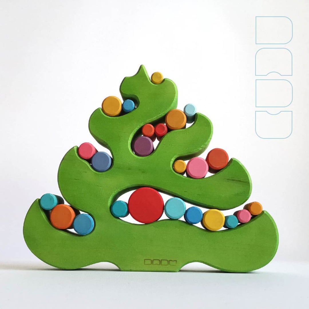 wooden-christmas-tree-advent-calendar-for-kids-handmade-organic-kids