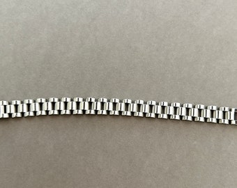 Silver Minimal Mens Bracelet
