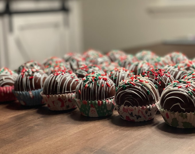 Hot Chocolate Bombs: Winter Cocoa with Marshmallows (Set of 4, 6, or 10)