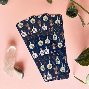 Zauberhaftes Lesezeichen mit Pilzen aus Kristall, Kristall-Trank, glänzend, blaue und glänzende Lesezeichen