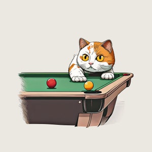Puede incluir: Un gato blanco y naranja con ojos amarillos se inclina sobre una mesa de billar de fieltro verde. Hay dos bolas de billar en la mesa, una roja y una amarilla.