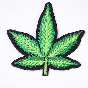 Marijuana Leaf - Iron on patch - Embroided patch - Applique