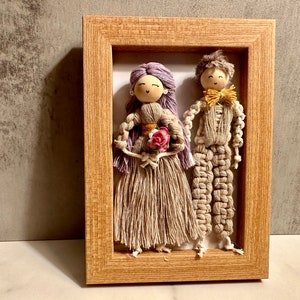 S Personalized Purple Hair Macrame Doll in Frame | Macrame Couple Portrait | Macrame Doll Wall Hanging | Anniversary Gift | Valentines Day