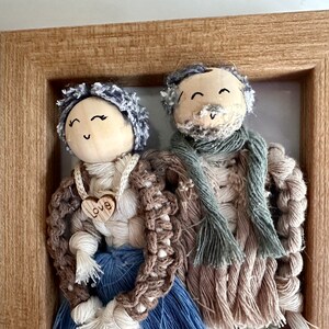 S Personalized Macrame Doll in Frame | Macrame Couple Portrait | Macrame Doll Wall Hanging | Anniversary Gift | Wedding Gift |