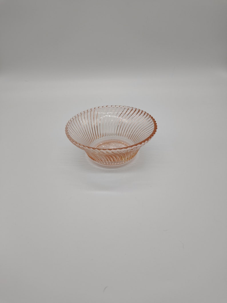 Vintage Pink Depression Ice Cream Bowls Glassswirl Pattern Etsy