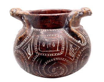 Vintage Marajoara Pottery Vase, Hand-Etched Terracotta Tribal Art, Frog Handles, 7"