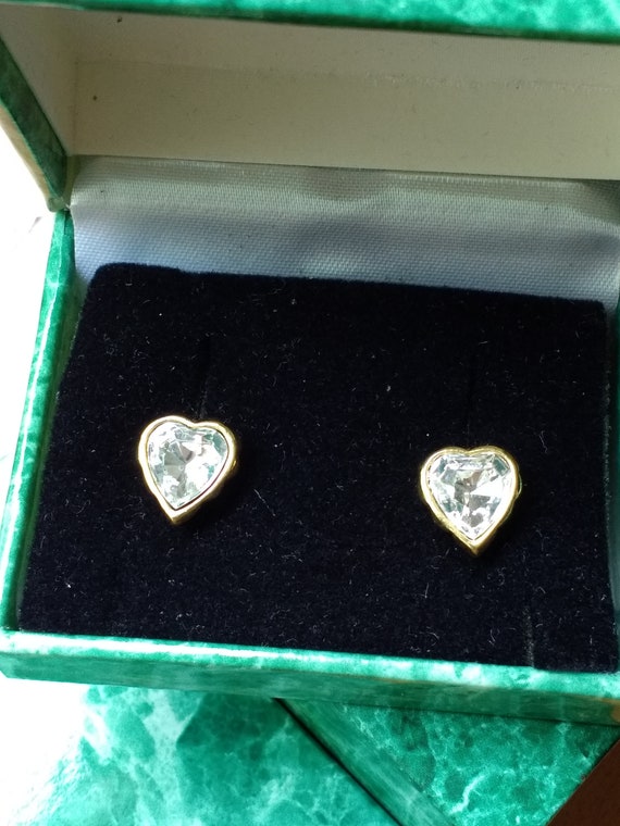 Signed Avon Crystal Heart Stud Earrings, Vintage 8