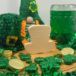 St. Patrick&#39;s Day Lucky Leprechaun Hat Unfinished Craft Solid Wood Cutout, Free Standing ST Pattys Day Tiered Tray decor, DIY Shelf Sitter