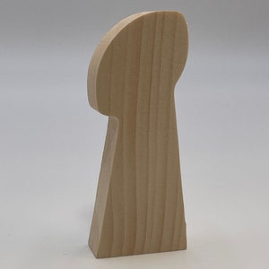 Recorte de madera artesanal de trofeo de fútbol inacabado, decoración de bandeja escalonada, forma de madera maciza artesanal diy, decoración temática de fútbol diy recorte de madera en blanco