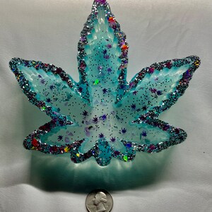 Pot Leaf Tray (blue)