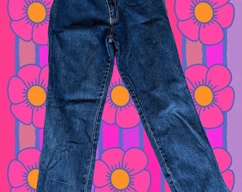 80-/90-tals "Blyfria" jeans i mellantvätt med bikerbroderi - storlek 67/71