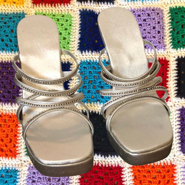 1990s Chunky Silver Satin Sparkle Sandals