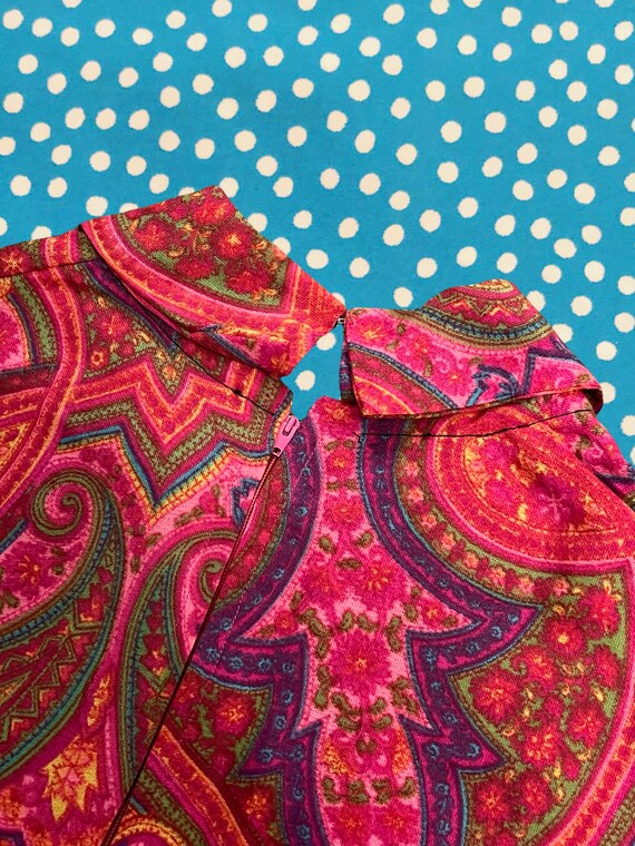 70s Neon Pink Paisley Trapeze Dress - Size S/M - image 4