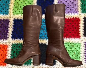 60s Brown Leather Gogo Boots - US6/37/UK4 (READ ALL DETAILS)