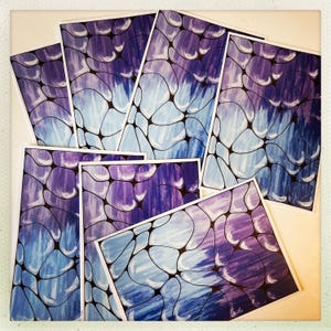 Postkarte „Zwischen Blau & Violett“ – A6 – moderne abstrakte Kunst – beruhigende Farben – Kunst zum Verschicken