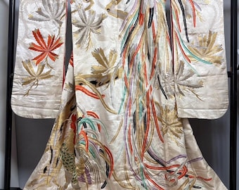Antique Silk Uchikake Kimono – Long-Tailed Rooster Embroidery, Vintage Japanese Bridal Robe, White Wedding Kimono